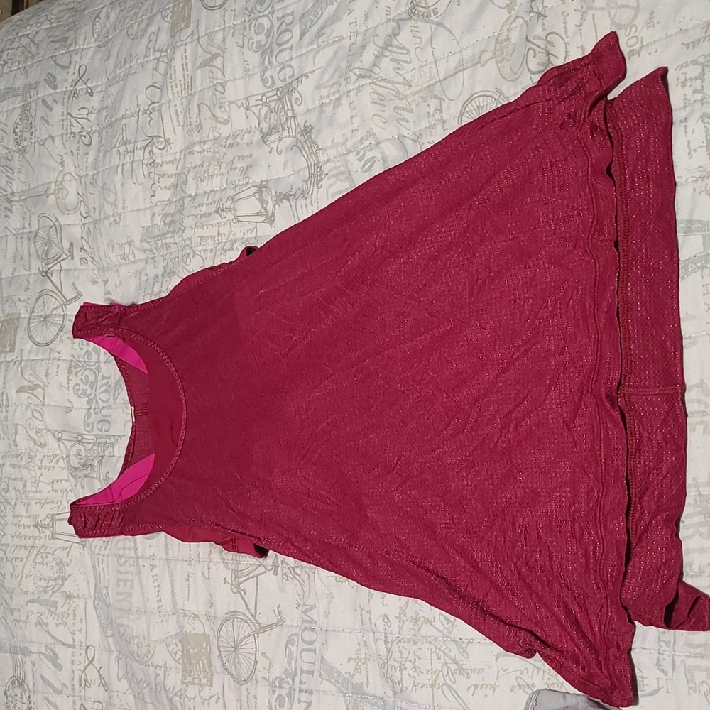 Lululemon shirt